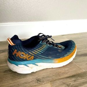 Hoka One One Men’s Clifton 5 sz 10.5